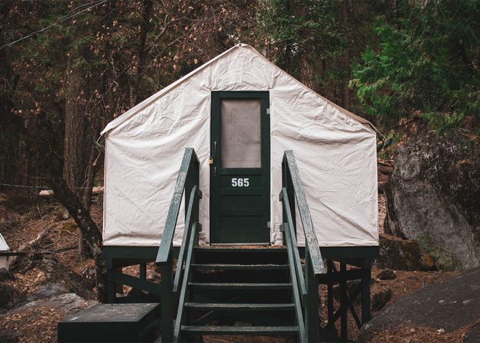 tent_cabins_1_3people